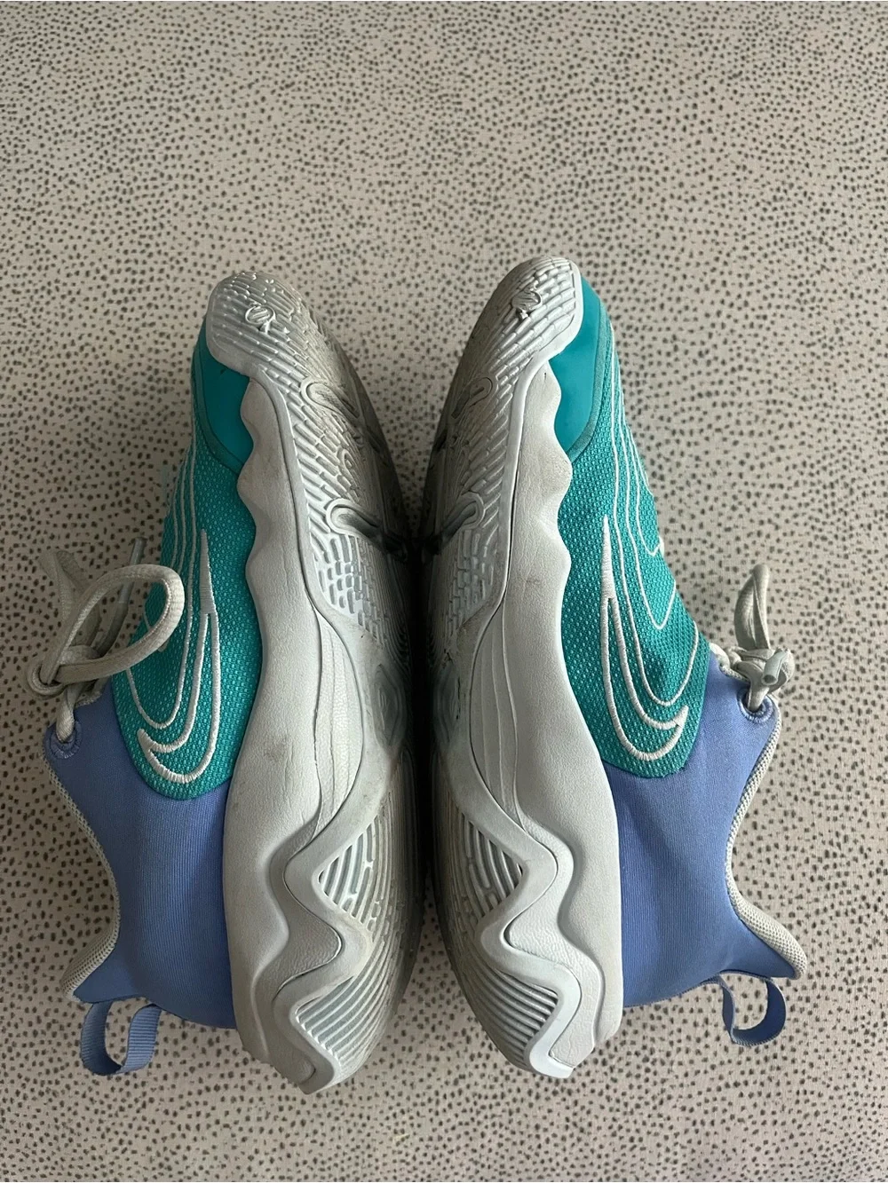 Nike Girls Basketball shoes